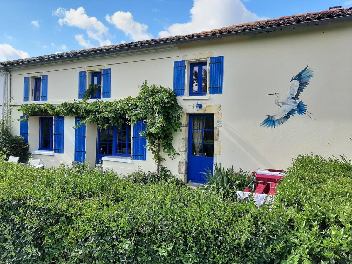 Le Logis Du Heron Кулон Экстерьер фото